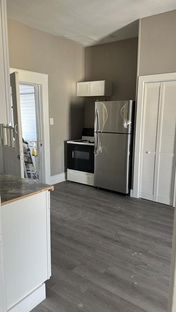 Photo - 202 S Maple St Unit B