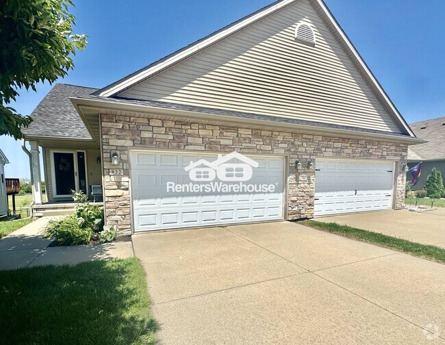 Building Photo - 832 SW Springfield Dr Rental