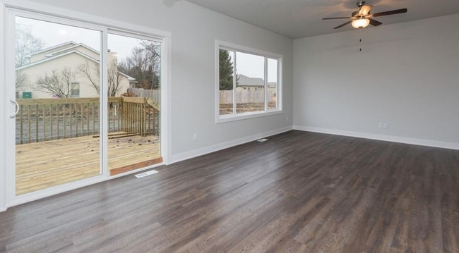 Photo - Beautiful 4 Bedroom Home! BRAND NEW CARPET!!