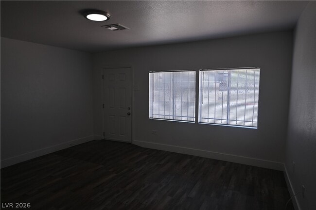 Photo - 1007 C St Unit 1