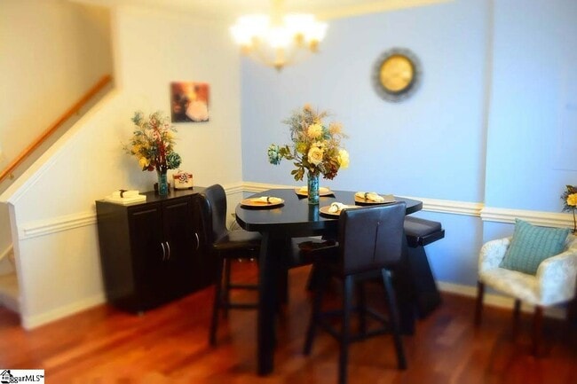 Photo - 254 Hadley Commons Dr