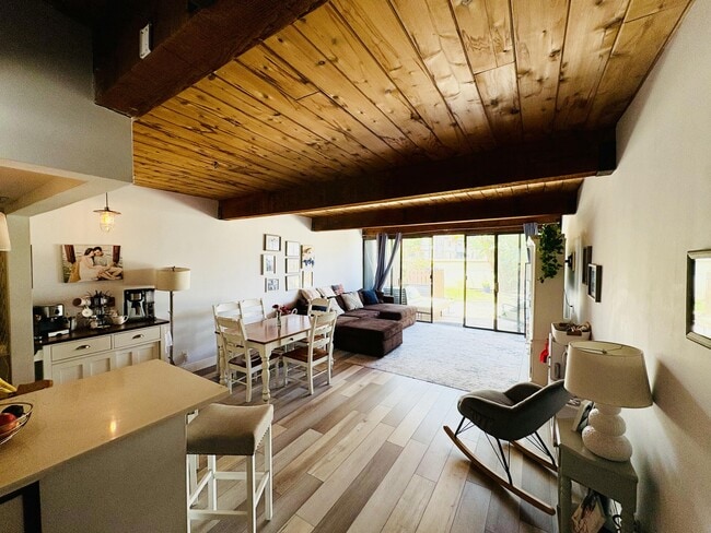 Photo - 4801 NW 2nd Ave