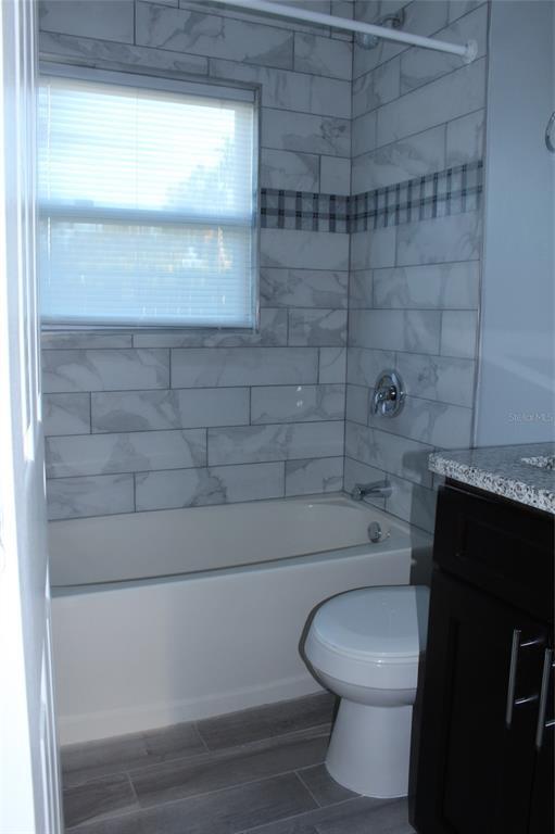 Photo - 415 W Lancaster Rd
