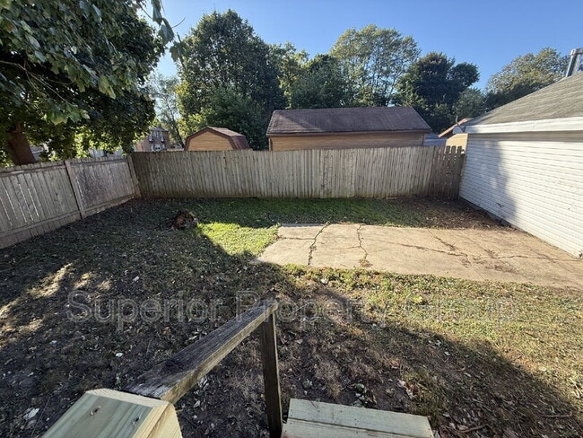 Photo - 18 N Fair Oaks Ave