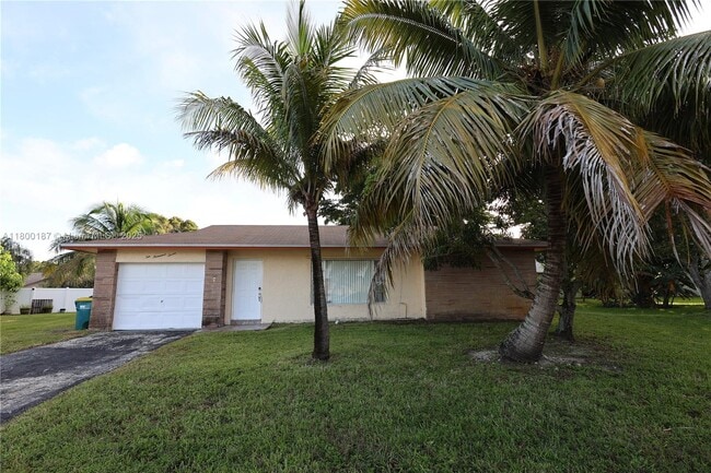 Photo - 10007 NW 81st Ct Casa
