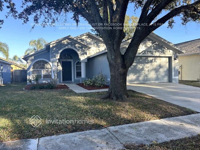 Building Photo - 717 Sand Ridge Dr