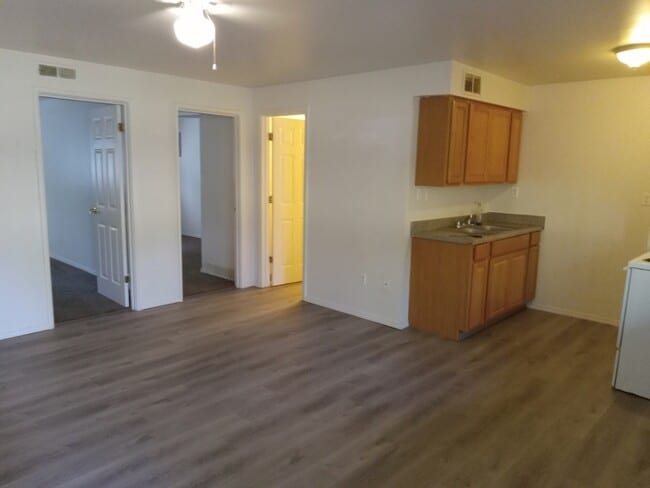 2408 Williams Creek Rd