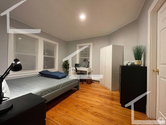 Building Photo - Budget Friendly Apt Near Harvard!   Perfec...