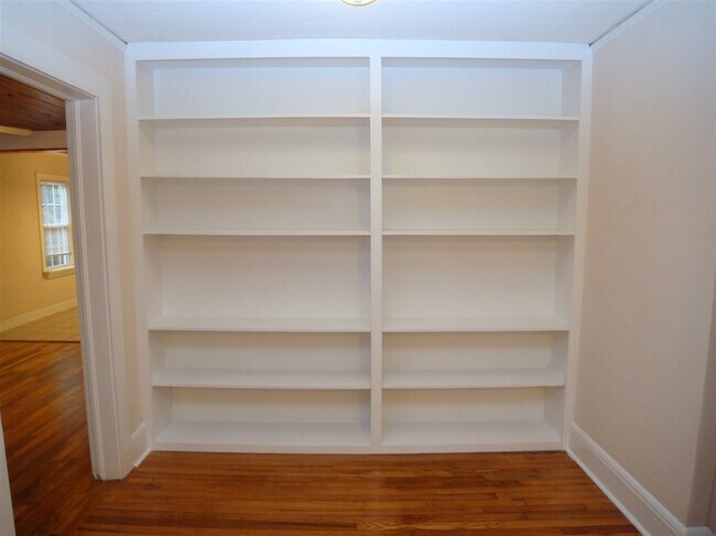 Photo - 1429 Milton St