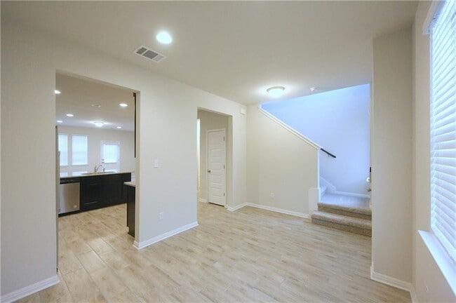 Photo - 1732 Fountain Bridge Dr