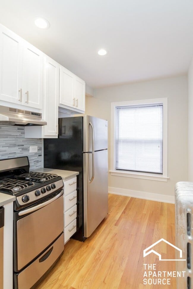 Photo - 516 W Cornelia Ave Unit 320