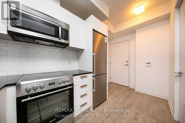 Photo - 57 St Joseph St Unit 2801