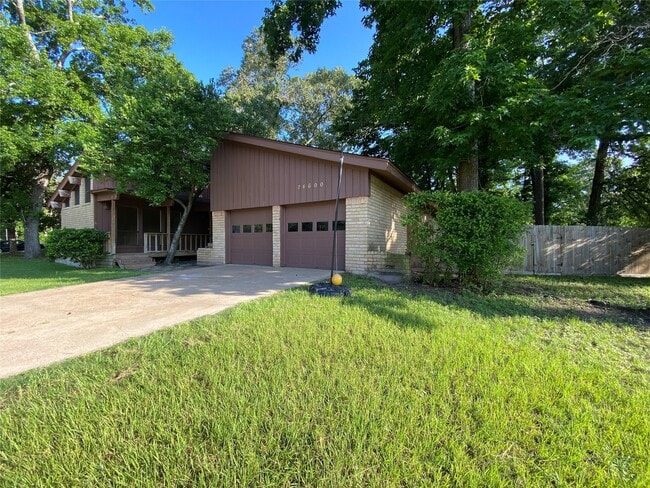 Photo - 24600 Darkwood Ct