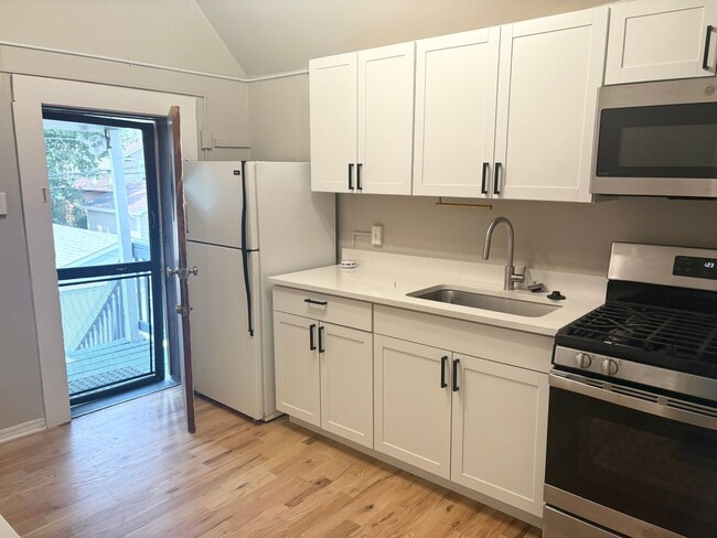 Photo - 521 S Grant St Unidad #3