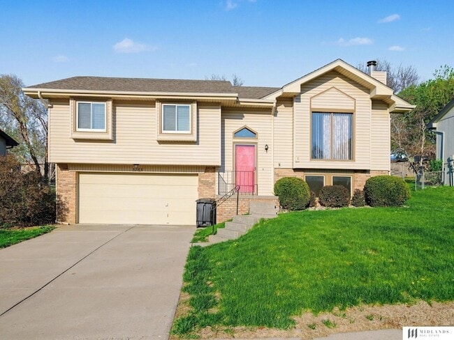 Building Photo - 5763 N 130th St