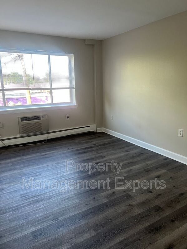 Photo - 2322 Glendale Terrace Unidad A1