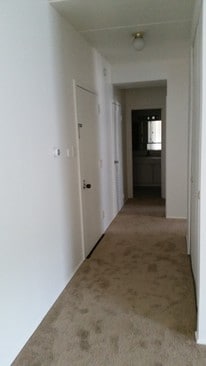 Photo - Brentwood Towers