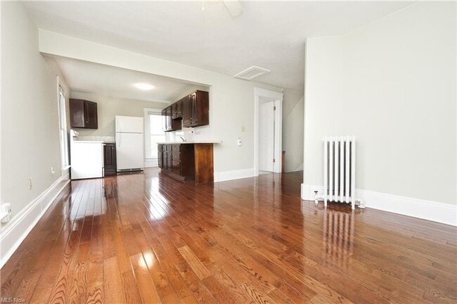 Photo - 554 Creedmore Ave Unit Second Floor