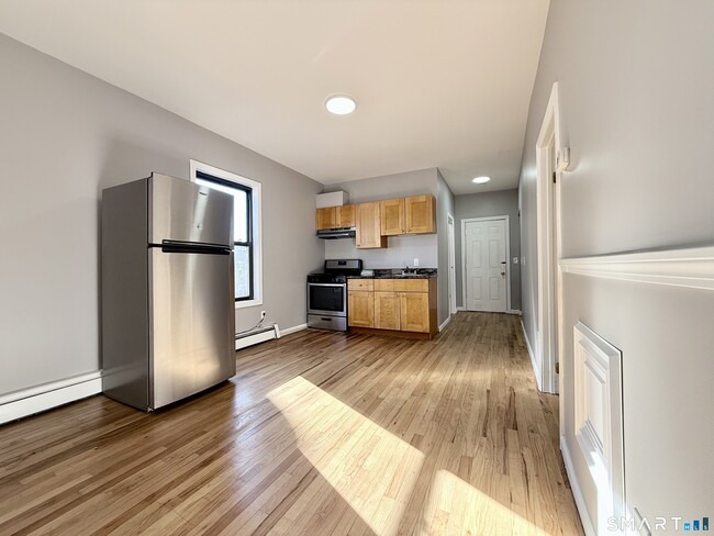 Photo - 175 Denver Ave