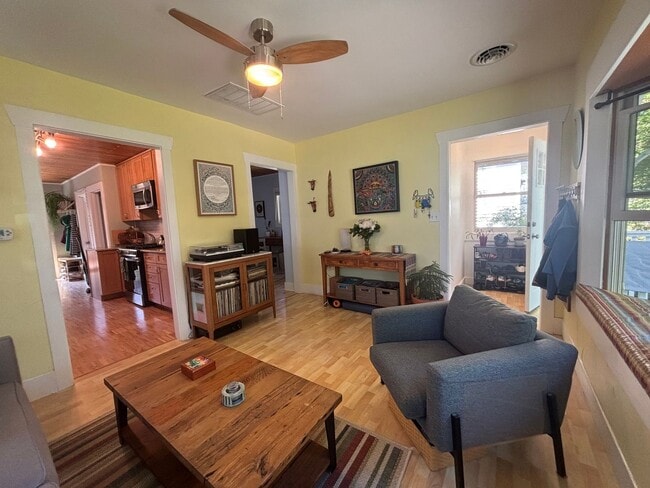 Photo - 3521 S Ferdinand St