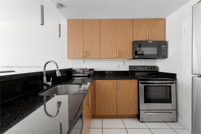 Photo - 345 Ocean Dr Unit 1105