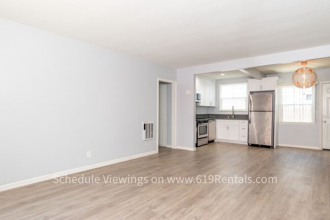 Photo - 4535 Wilson Ave
