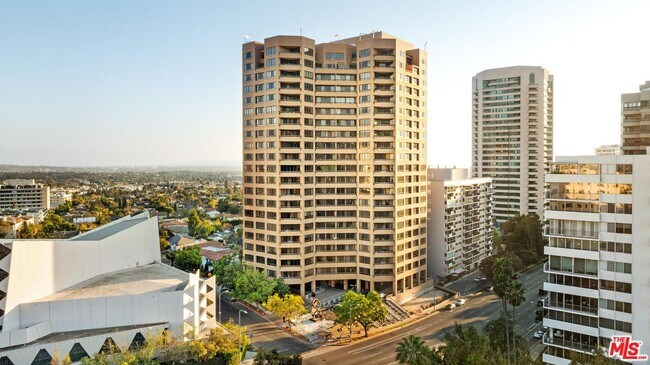 10430 Wilshire Blvd Unit 505
