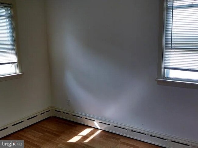 Photo - 1071 Colwell Ln Unit 2