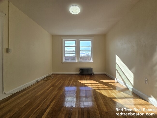 Photo - 183 Kent St Unit 5