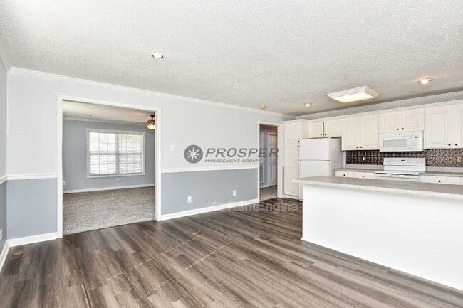 Photo - 1082 Hampton Rd