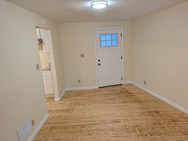 Photo - 217 Bigelow Hill Rd