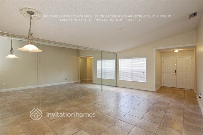 Photo - 11255 SW 143rd Ct