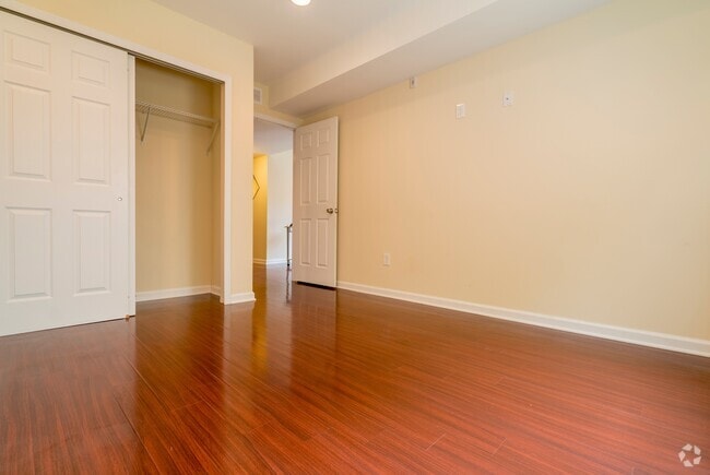 Building Photo - 1833 N 19th St Rental