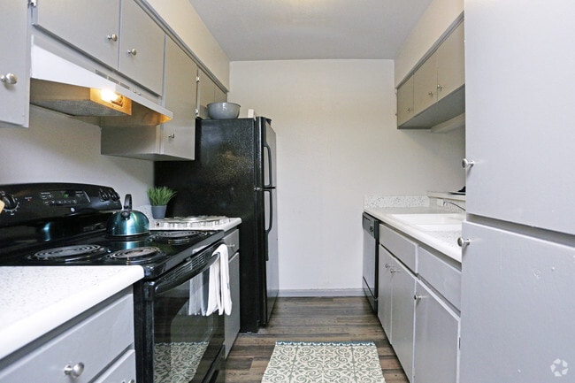 Legacy Apartments