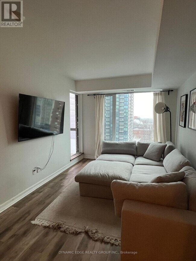 Photo - 238 Besserer St Unit 1007