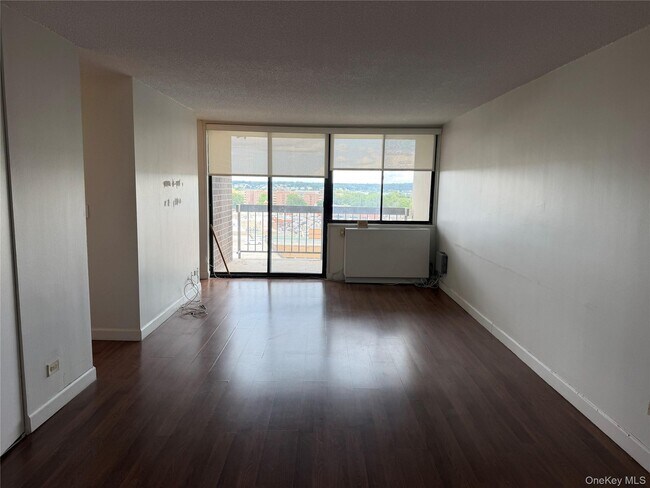 Photo - 2 Bay Club Dr Unit 7Y