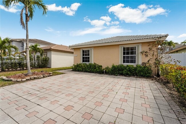 Photo - 10523 SW 161st Pl