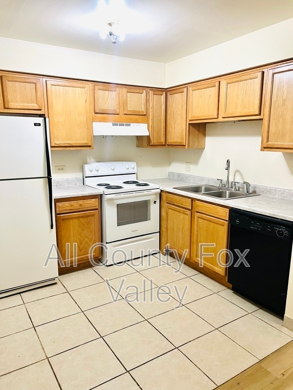 Photo - 2246 W Nichols Rd Unit #A