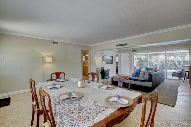 808 SE 13th Ct