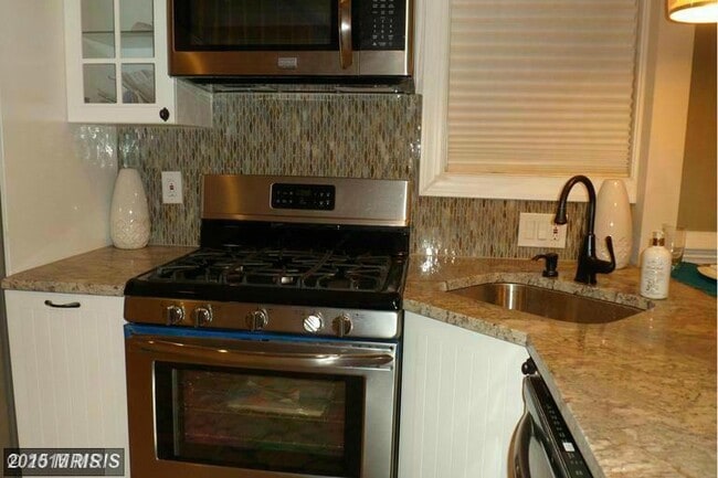 Photo - 420 Hutchins Ave