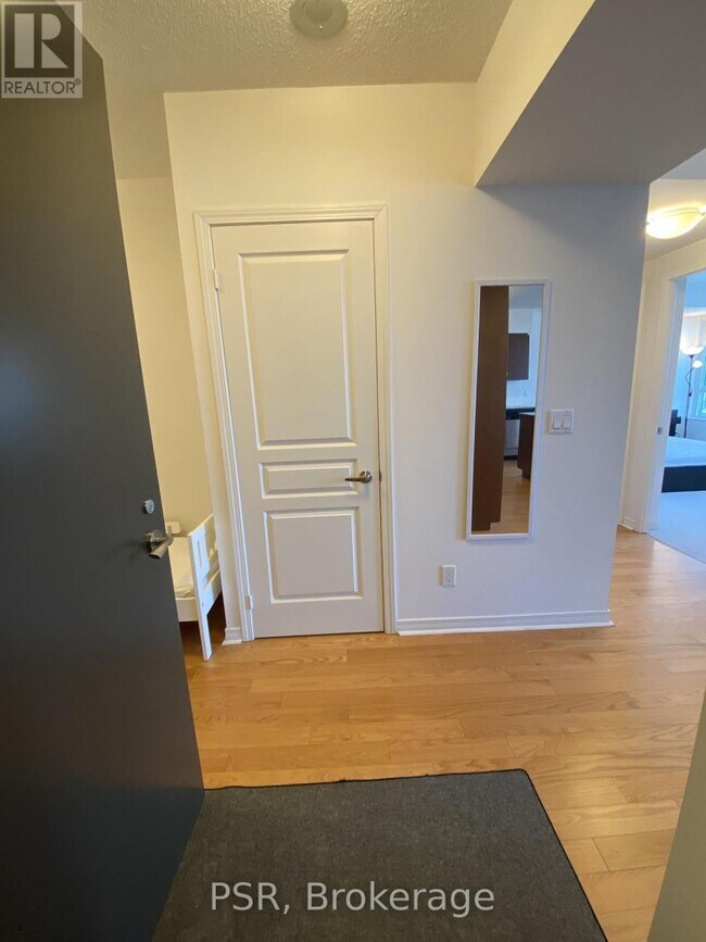 Photo - 2240 Lake Shore Blvd W Unit 1105