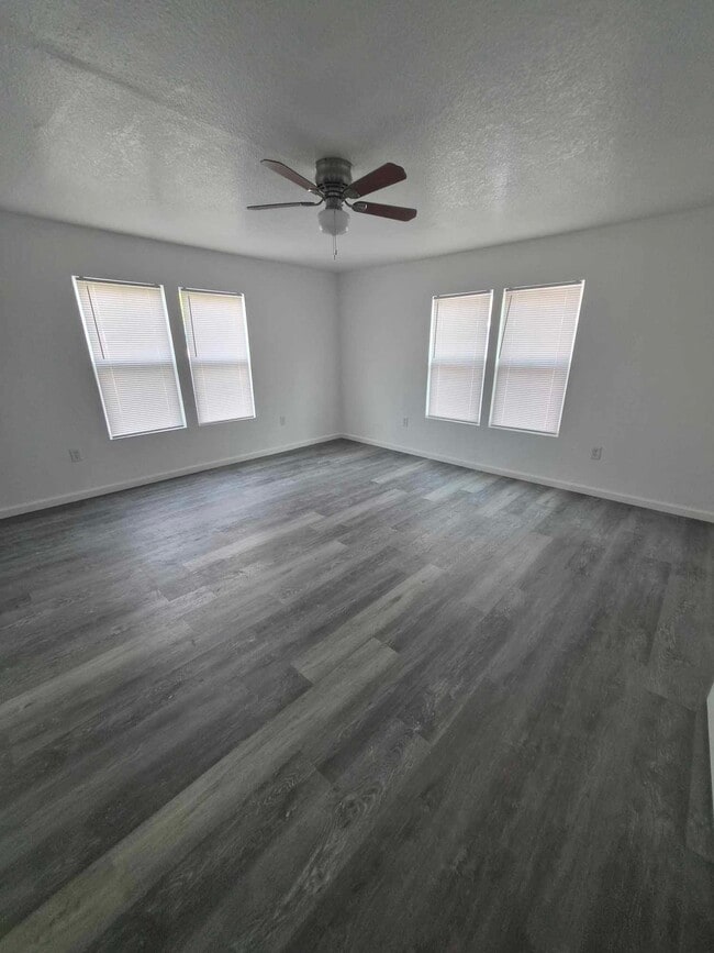 Photo - 615 Camp Ground Rd