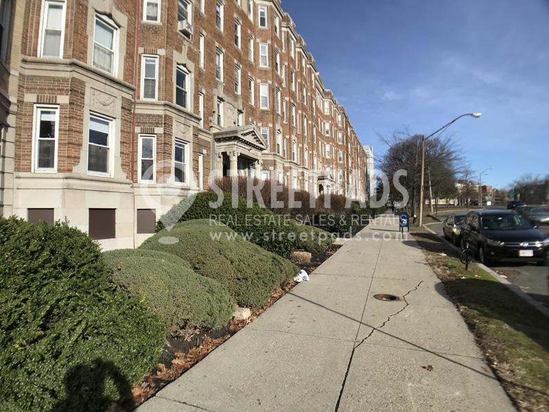 Photo - 1 bedroom in Boston MA 02215