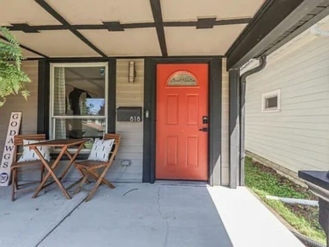 Photo - 818 Parkway Ave