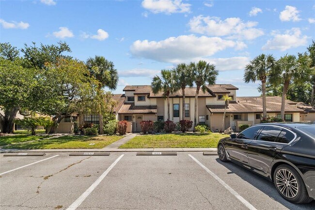 Photo - 5628 Linksman Pl