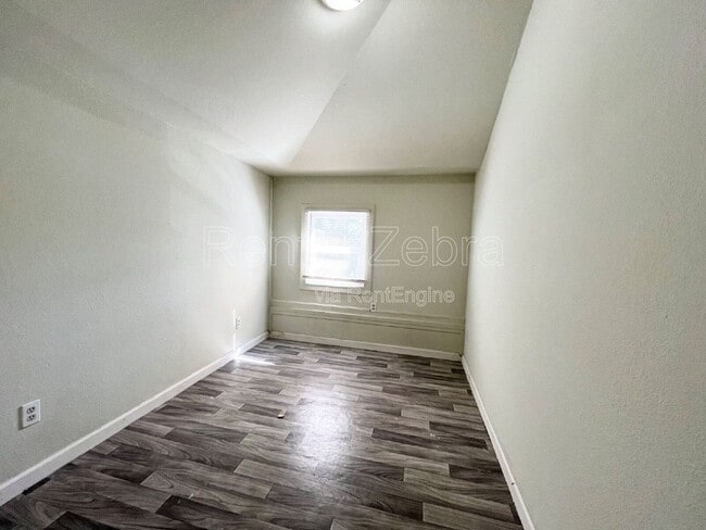 Photo - 355 W 22nd St