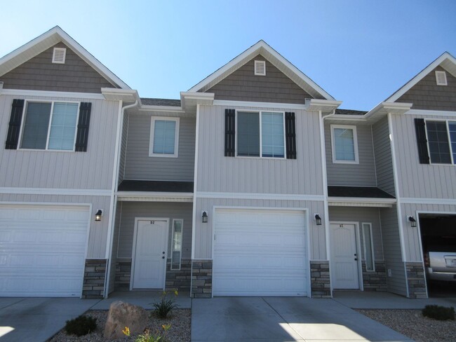 3 bedroom, 2 bath - in the heart of Cedar ... - 3 bedroom, 2 bath - in the heart of Cedar ... House