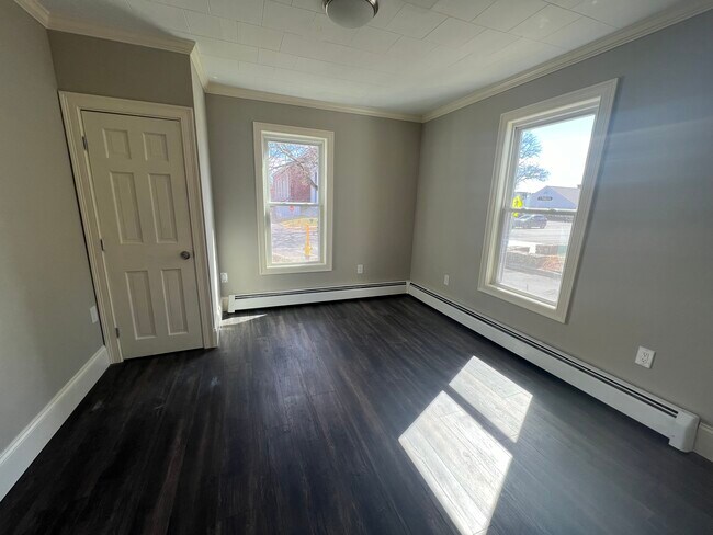 Photo - 32 Elm St Unit 32 elm st 1st flr