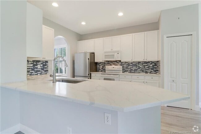 Building Photo - 465 NW Sunflower Pl Rental