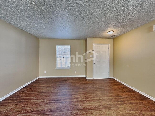 Photo - 9915 Sapphire Berry Ln